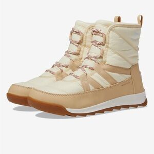 NWOT- SOREL Whitney II Waterproof Boots - 9.5